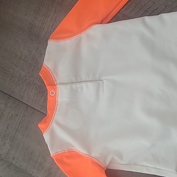 Children's Place Baby Boy Swim Set Shorts with Matching Top 0-3 months - Picture 5 of 5